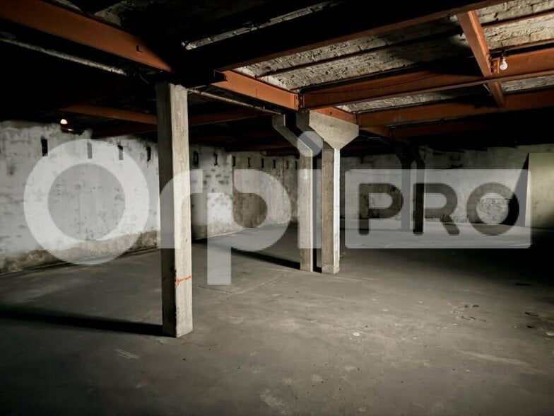 Local commercial dans Montluçon à vendre - Photo intérieure – Image 2 sur 2