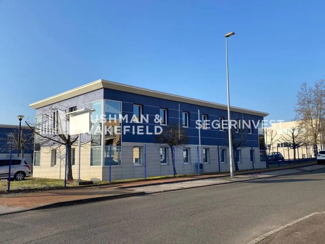 Bureau dans Dijon à louer Photo de l’immeuble– Image 1 sur 7