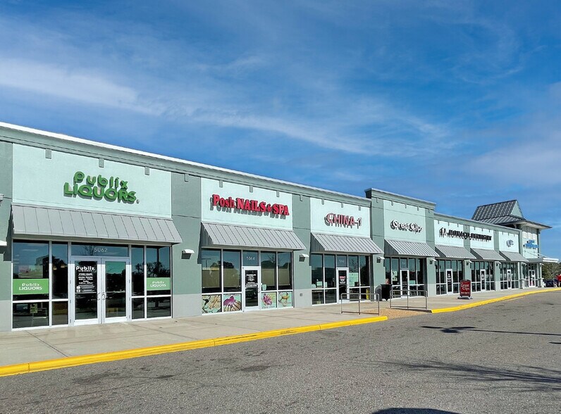 5052 N US Highway 41, Apollo Beach, FL à louer - Photo de l’immeuble – Image 3 sur 3