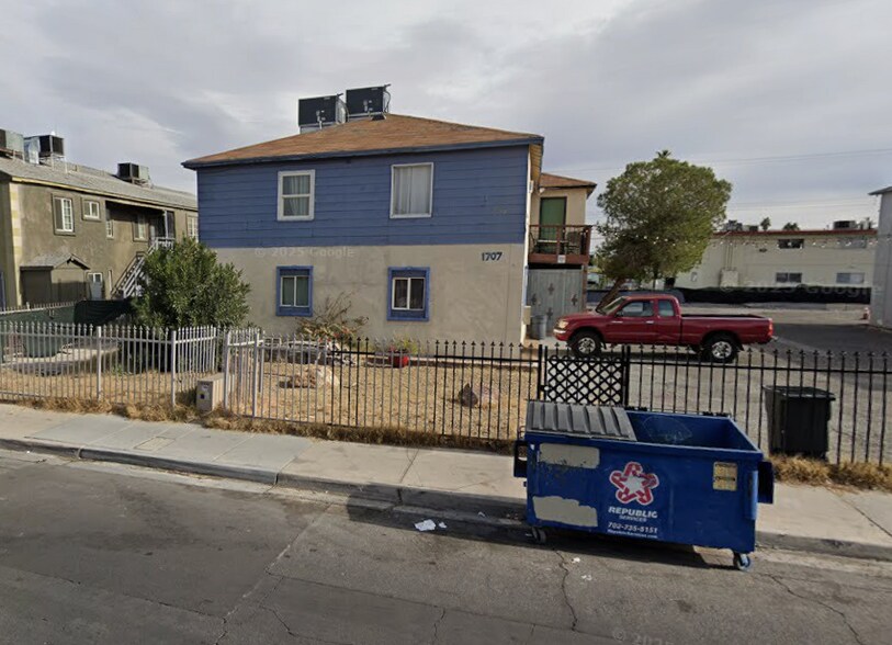 1707 Santa Paula Dr, Las Vegas, NV à vendre - Photo de l’immeuble – Image 2 sur 19