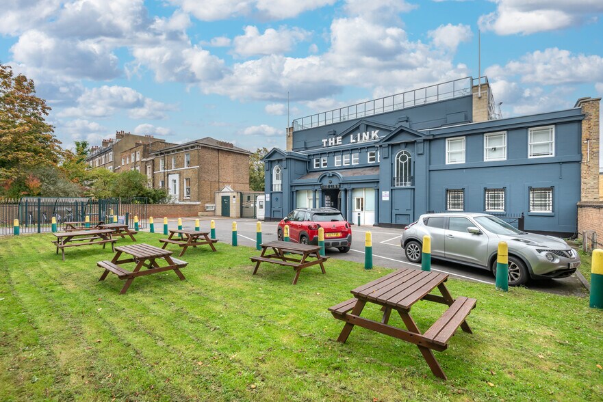 49 Effra Rd, Londres à louer - Photo de l’immeuble – Image 2 sur 21