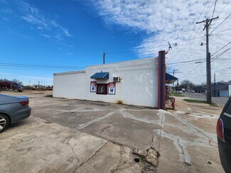 Plus de détails pour 831 Shelbyville St, Center, TX - Local d’activités à vendre