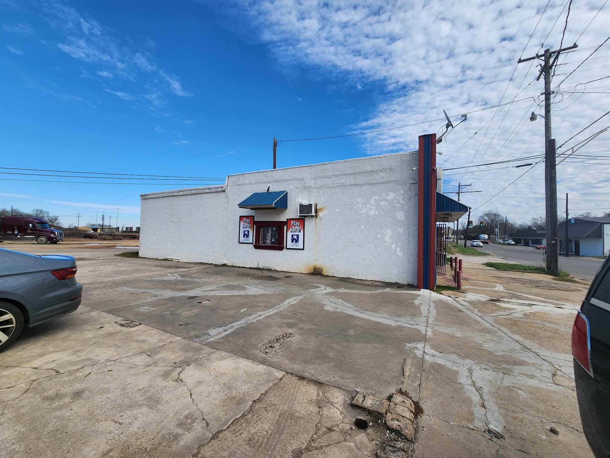 831 Shelbyville St, Center, TX à vendre Photo principale– Image 1 sur 3
