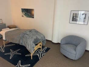 1799 W Oakland Park Blvd, Oakland Park, FL à louer Photo intérieure– Image 2 sur 2