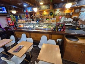 Local commercial dans Barcelone, Barcelona à louer Photo intérieure– Image 2 sur 9