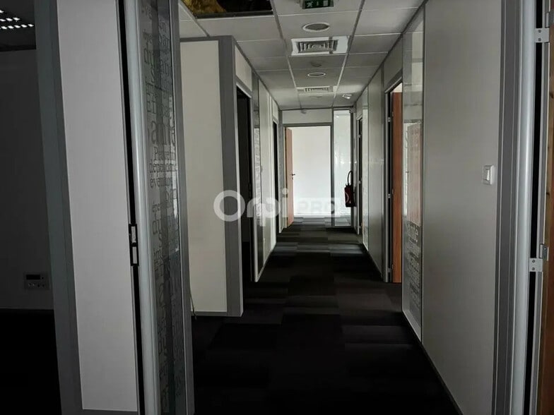 Bureau dans Pau à louer - Photo de l’immeuble – Image 2 sur 6