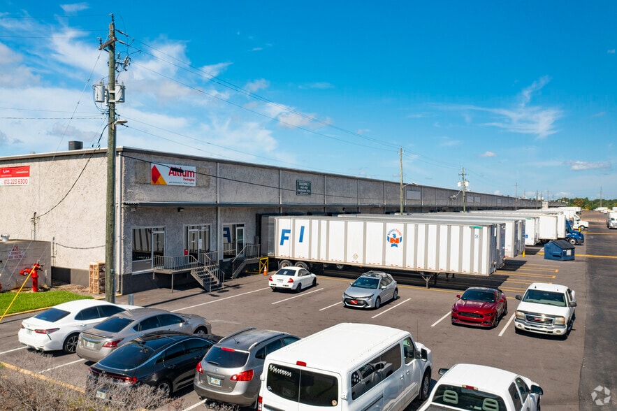 4901-4971 Distribution Dr, Tampa, FL à louer - Photo principale – Image 1 sur 6