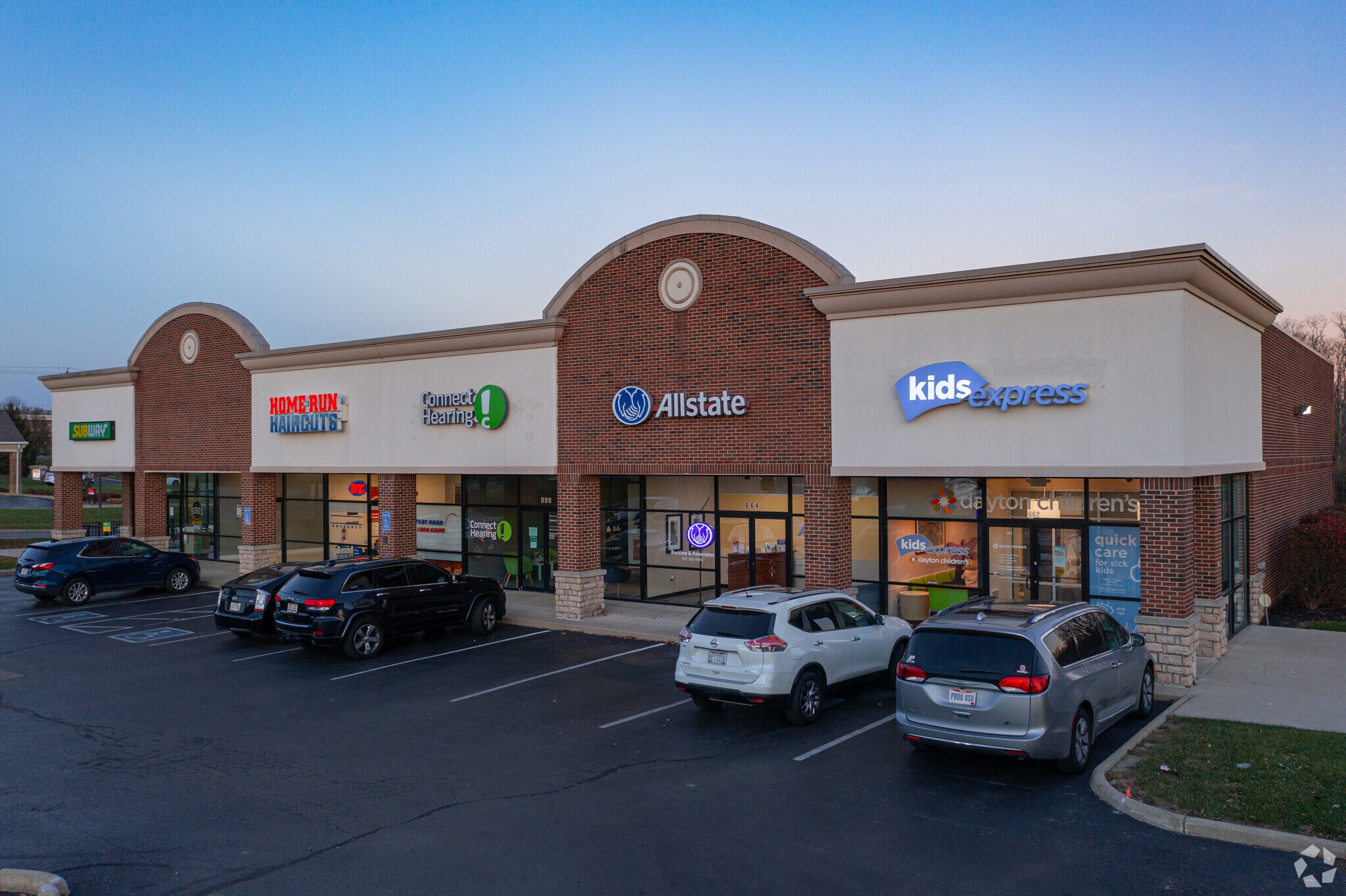 662-680 N Main St, Springboro, OH à louer Photo principale– Image 1 sur 6