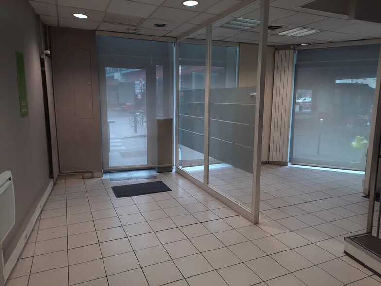 2 Avenue Ménelotte, Colombes à vendre - Photo de l’immeuble – Image 2 sur 8