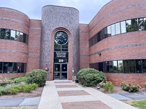 20 Pondmeadow Dr, Reading, MA à louer Photo de l’immeuble– Image 2 sur 25