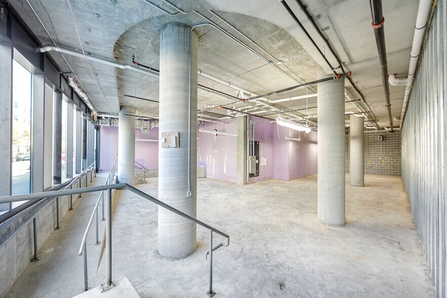 50-54 Sussex Ave, Newark, NJ à louer - Photo de l’immeuble – Image 3 sur 10