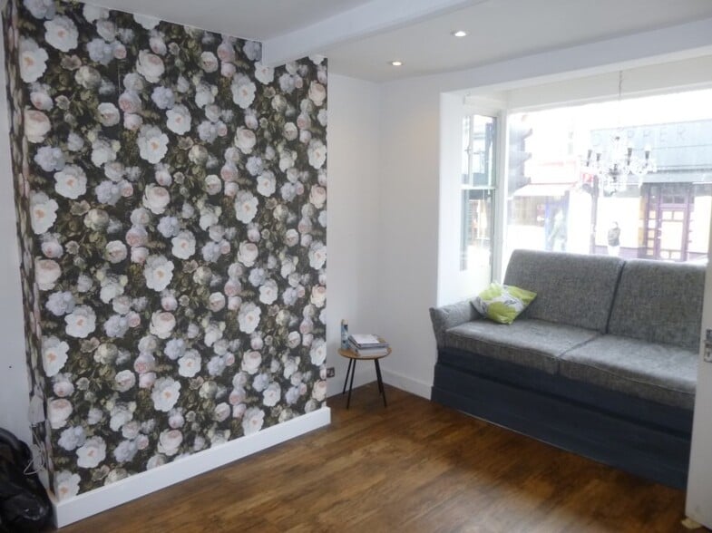 204 High St, Dorking à vendre - Photo intérieure – Image 3 sur 10