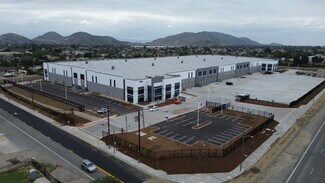 Plus de détails pour 19275 Slover Ave, Bloomington, CA - Industriel/Logistique à louer