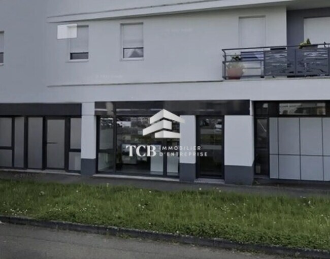 Plus de détails pour 79 Rue Des Grands Champs, Ancenis-Saint-Géréon - Local commercial à louer