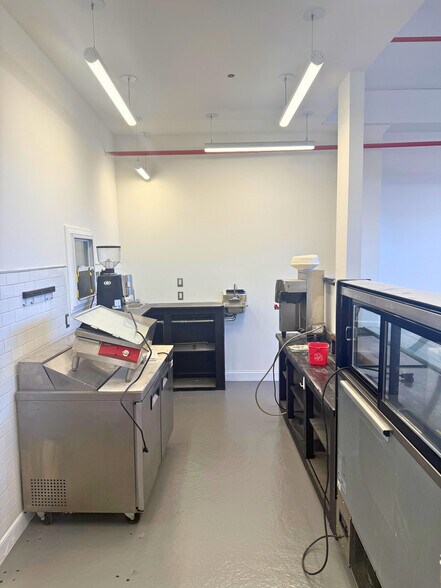 15 Canal Pl, Bronx, NY à louer - Photo intérieure – Image 3 sur 7