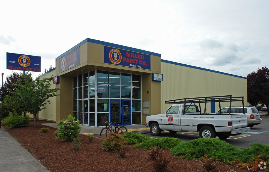 3520 W 11th Ave, Eugene, OR à louer - Photo de l’immeuble – Image 2 sur 4