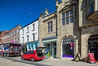 Plus de détails pour 10 High St, Wrexham - Local commercial à louer