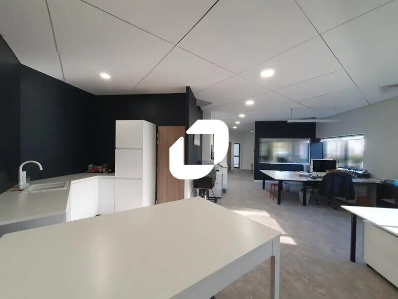 Bureau dans VILLENEUVE-D'ASCQ à louer - Photo de l’immeuble – Image 3 sur 6