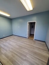 7009 E 56th St, Indianapolis, IN à louer Photo intérieure– Image 2 sur 3