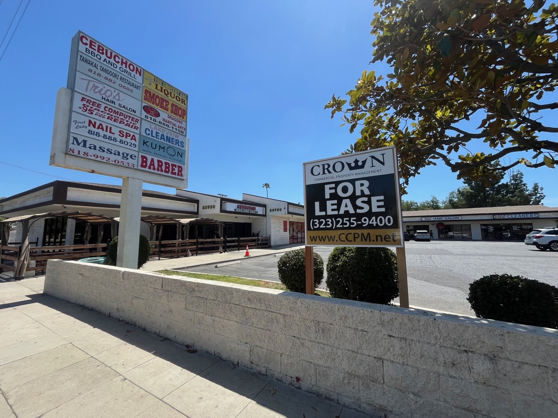 22718-22742 Roscoe Blvd, West Hills, CA à louer Photo principale– Image 1 sur 8