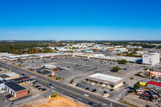 3300 N Pace Blvd, Pensacola, FL - VUE AÉRIENNE  vue de carte - Image1