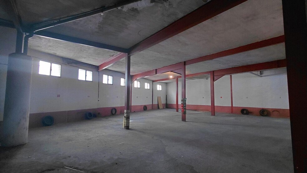 Immeuble residentiel dans Segovia, Segovia à vendre - Photo intérieure – Image 3 sur 14