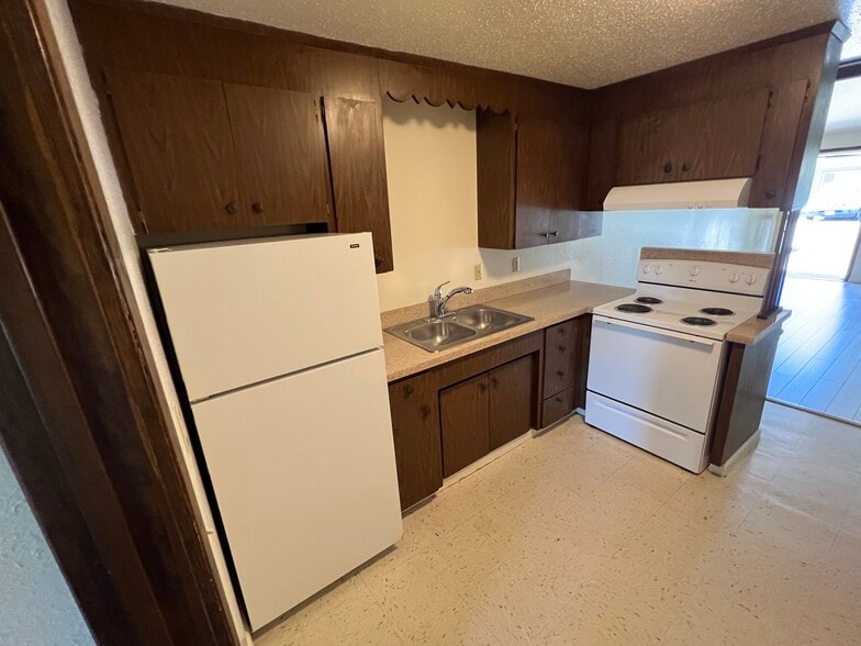5650 Yelm Hwy SE, Lacey, WA à vendre - Photo intérieure – Image 2 sur 6