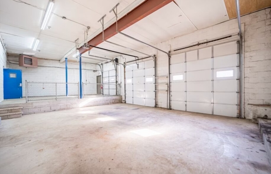 324 Ringwood Ave, Pompton Lakes, NJ à louer - Photo intérieure – Image 2 sur 32