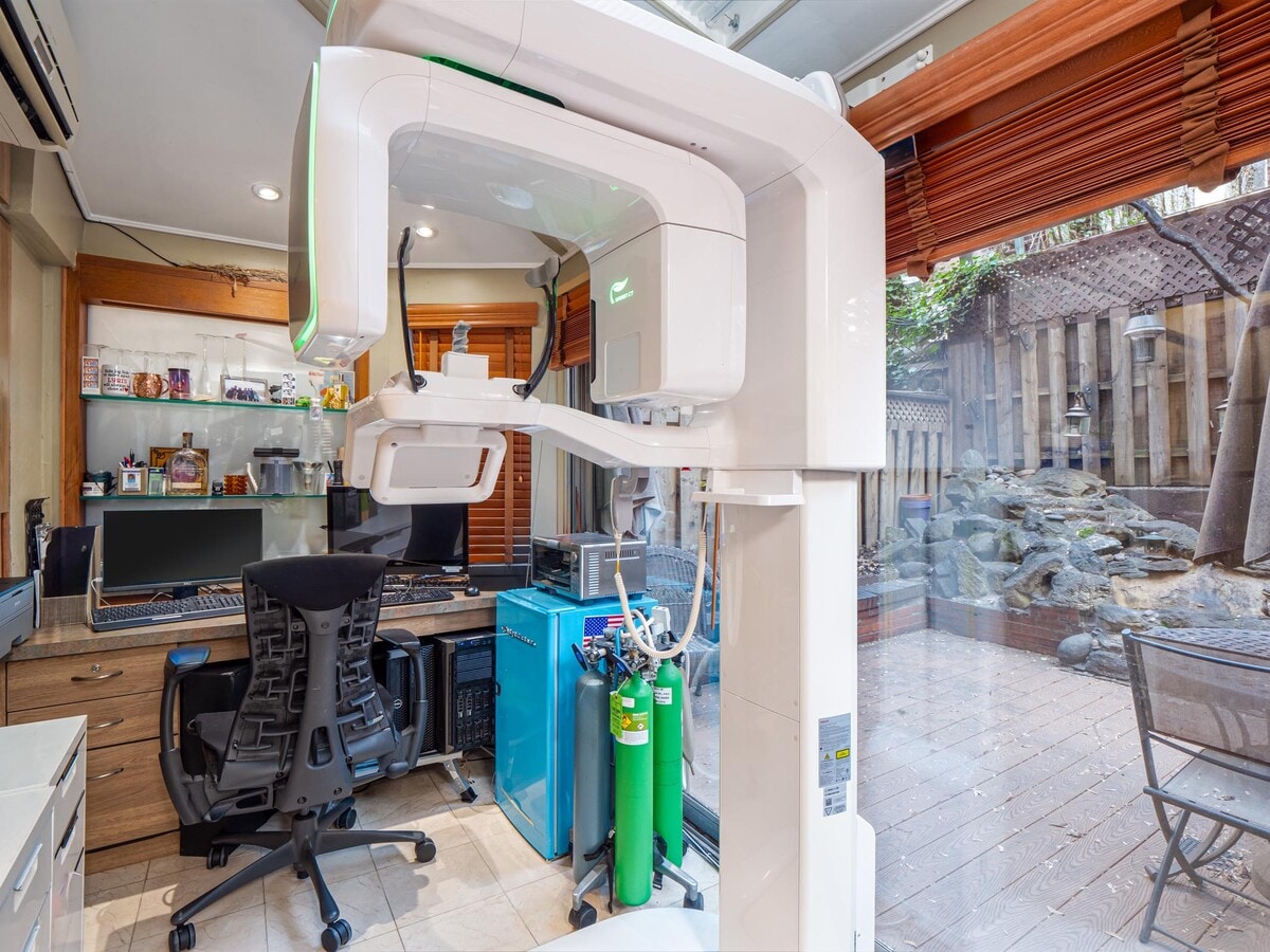 125 E 64th St, New York, NY 10065 - Lot 1 - - Photo intérieure - Image 2 of 12