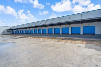 Plus de détails pour 6695-6699 NW 36th Ave, Miami, FL - Local d’activités à vendre