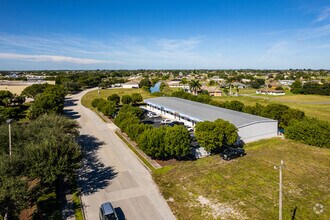 1749 NE 10th Ter, Cape Coral, FL - VUE AÉRIENNE  vue de carte