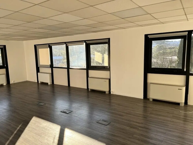 Bureau dans Vallauris à louer - Photo intérieure – Image 3 sur 6