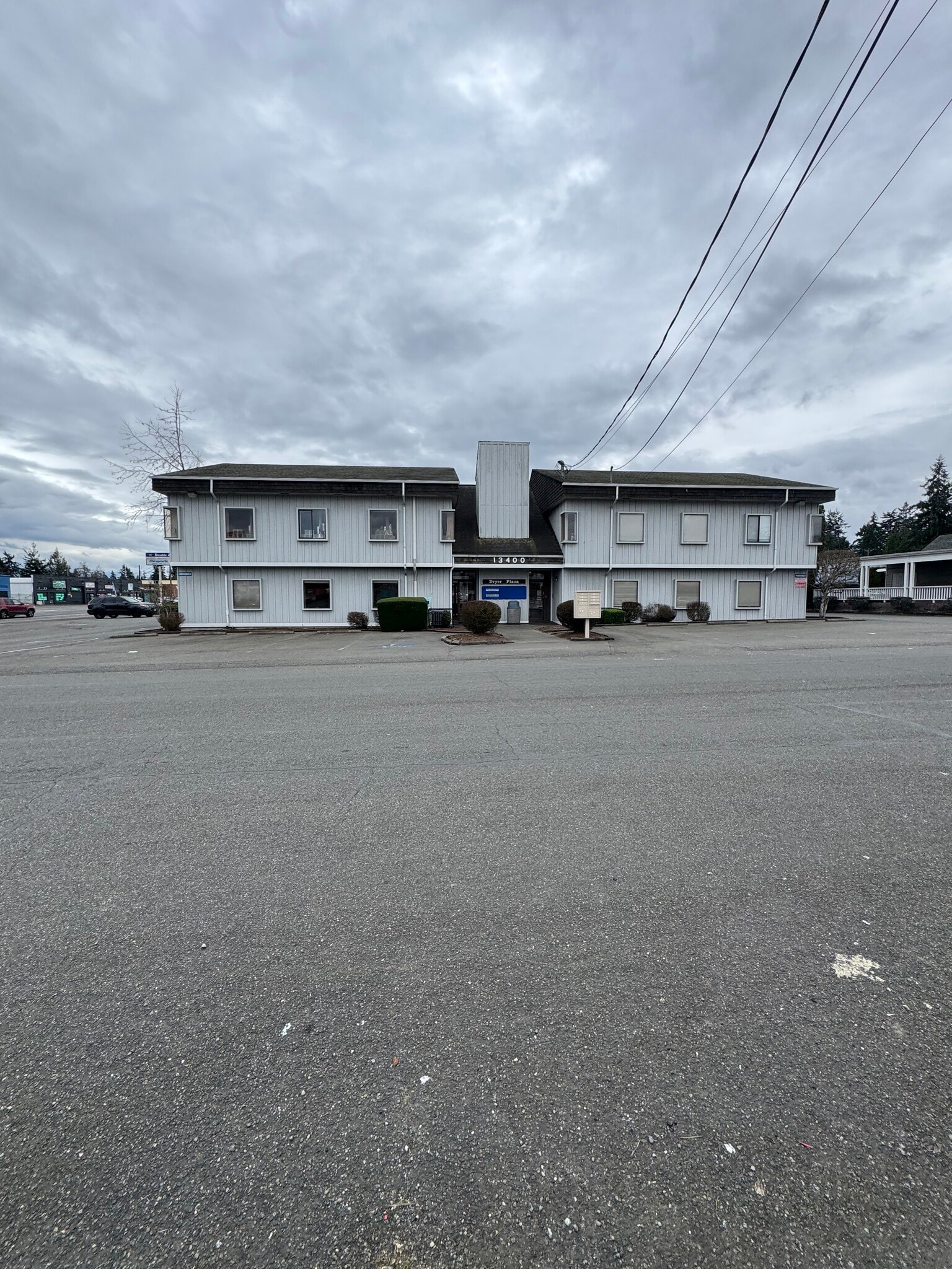 13400 Pacific Ave S, Tacoma, WA à louer Photo principale– Image 1 sur 2