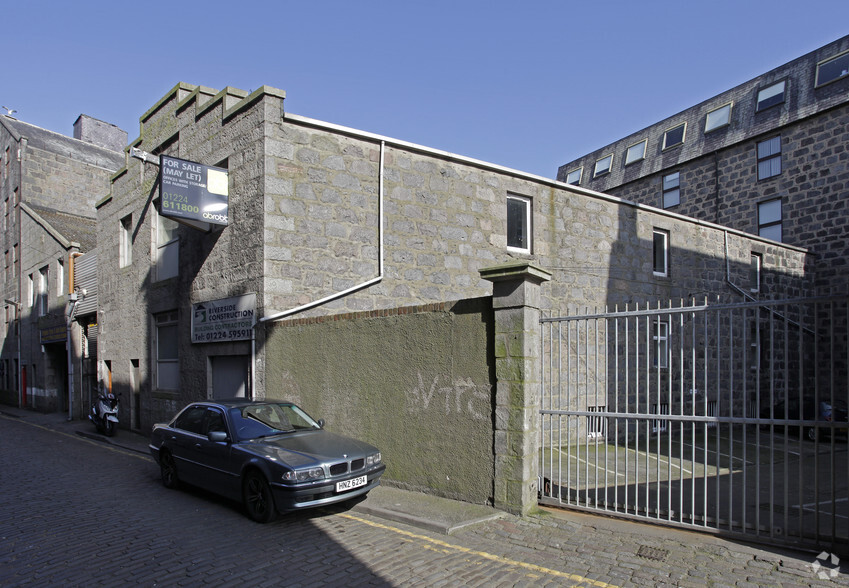 Substantial Re-Development Opportunity portefeuille de 5 biens à vendre sur LoopNet.fr - Photo principale – Image 3 sur 3