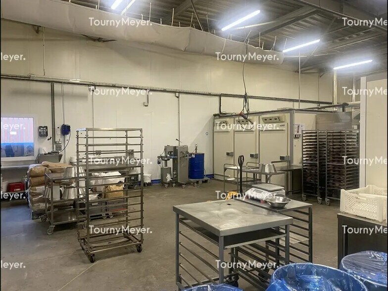 Local d’activités dans Saint-Jacques-de-la-Lande à louer - Photo intérieure – Image 3 sur 6