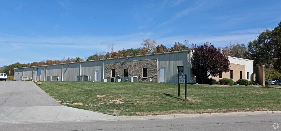 4220 Interpoint Blvd, Dayton, OH à louer - Photo de l’immeuble – Image 2 sur 2