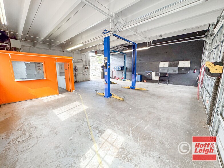 525 W 7th St, Pueblo, CO à vendre - Photo intérieure – Image 3 sur 11