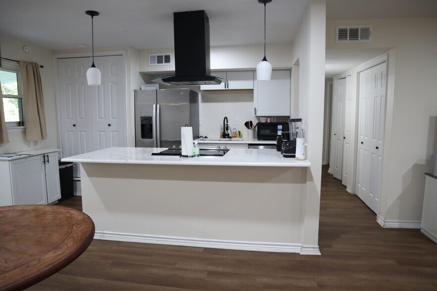 2642 Rosewood Dr, Mesquite, TX à vendre - Photo de l’immeuble – Image 3 sur 4
