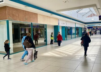 Plus de détails pour Court St, Trowbridge - Local commercial à louer