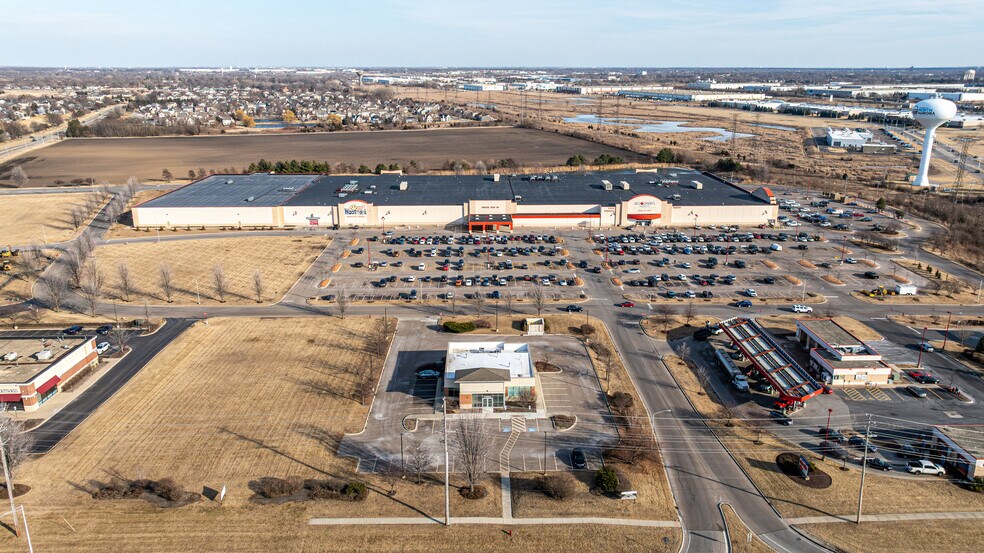 140 Hansen Blvd, North Aurora, IL à louer - Photo de l’immeuble – Image 3 sur 38