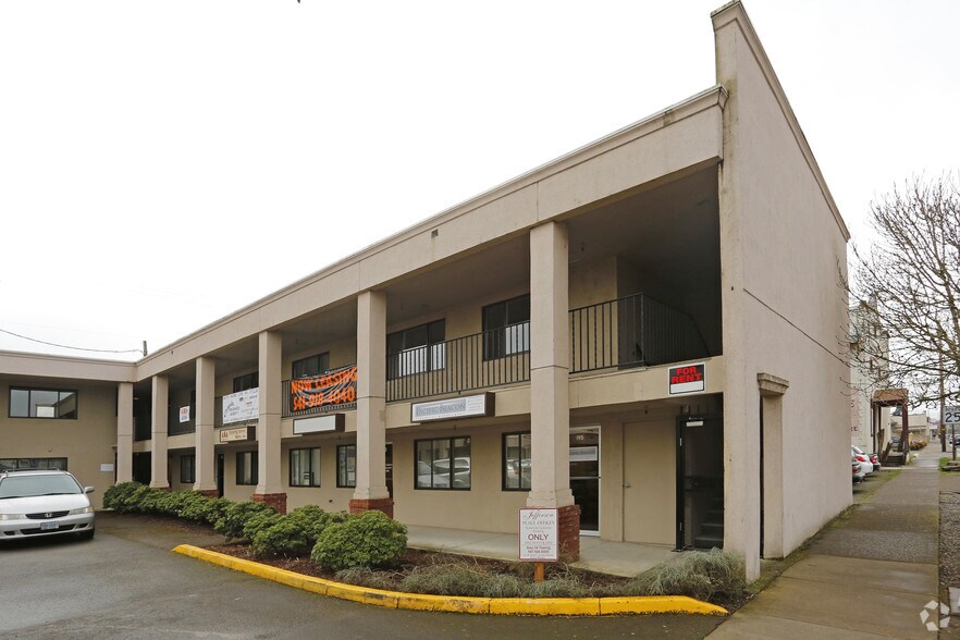301 SW 4th St, Corvallis, OR à louer - Photo de l’immeuble – Image 3 sur 7