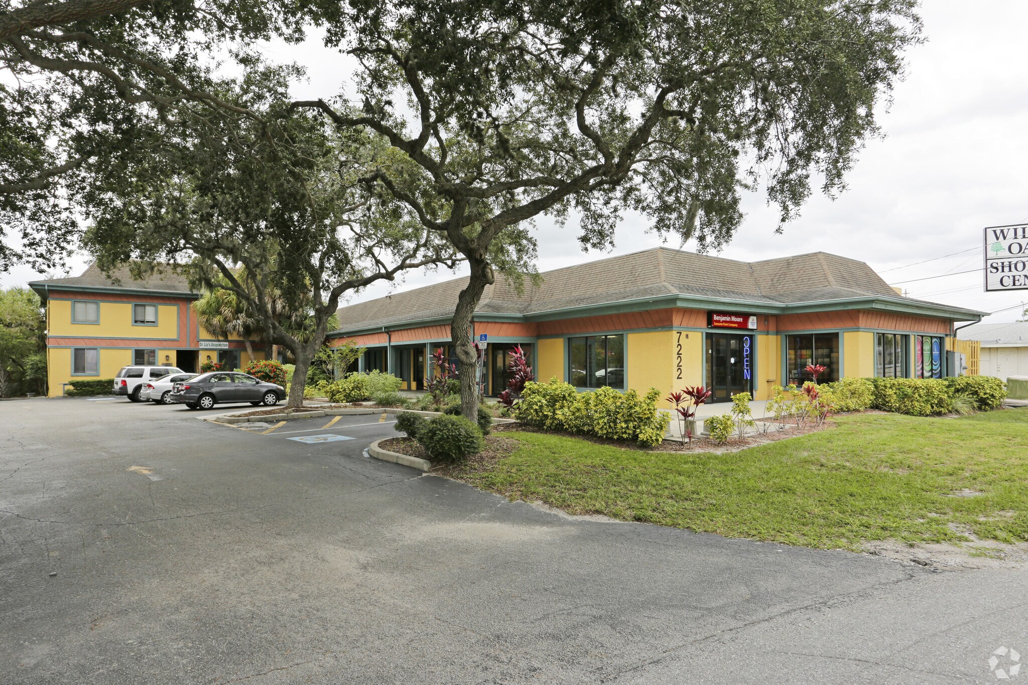 7222 S Tamiami Trl, Sarasota, FL à louer Photo principale– Image 1 sur 38