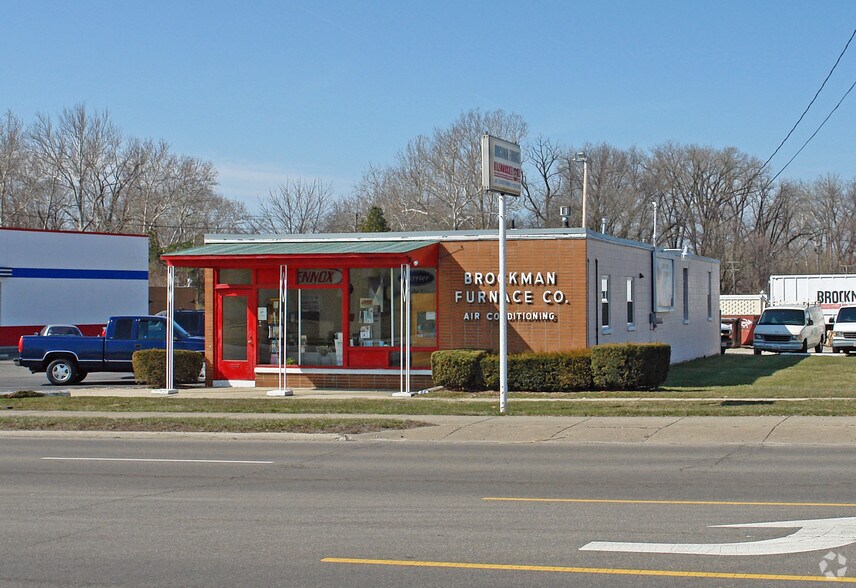 745 N Bechtle Ave, Springfield, OH à vendre - Photo de l’immeuble – Image 2 sur 3