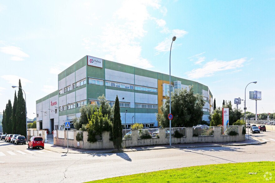 Bureau dans Getafe, Madrid à vendre - Photo de l’immeuble – Image 1 sur 2