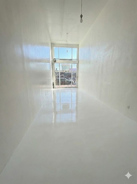 7611-7615 Melrose Ave, Los Angeles, CA à louer Photo intérieure– Image 1 sur 13