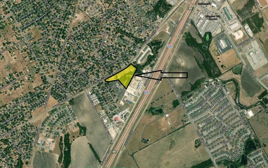 419 E Spring Valley Rd, Hewitt, TX à vendre - Photo de l’immeuble – Image 2 sur 4