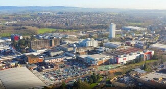Plus de détails pour 2-4 Monmouth Walk, Cwmbran - Bureau, Local commercial à louer