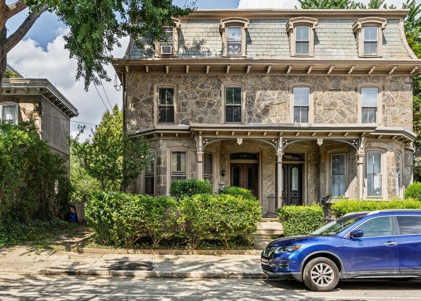 5911 Greene St, Philadelphia, PA à vendre - Photo de l’immeuble – Image 2 sur 51