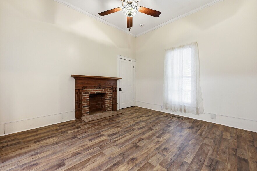 206 Dowd St, Carthage, NC à vendre - Photo de l’immeuble – Image 2 sur 23