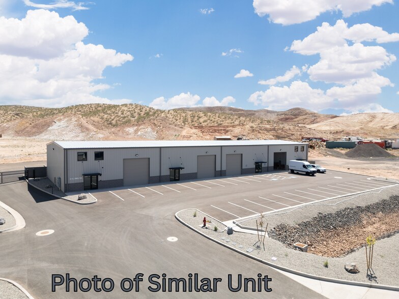 41 Smelter Dr, Washington, UT à louer - Photo de l’immeuble – Image 3 sur 18